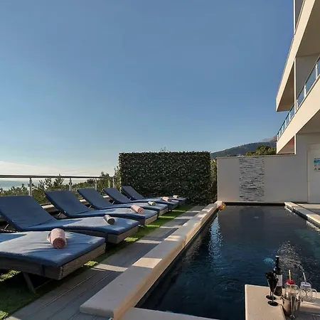 Nera * מאקרסקה