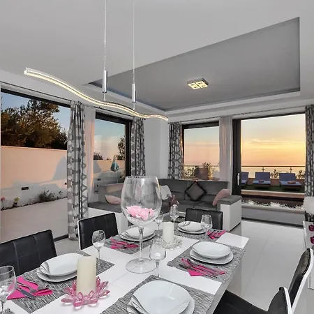 Nera Semesterbostad Makarska